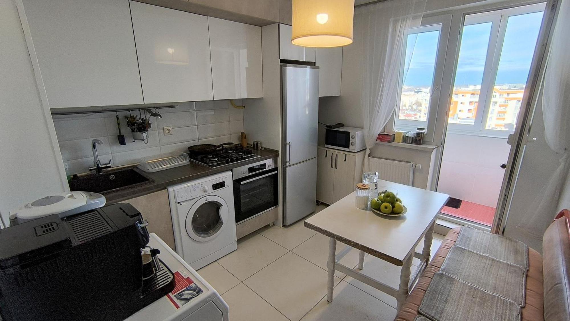 Комната С Двухместной Кроватью В Квартире С Общим Душем И Кухней, Double Room In A Guest Apartment, Camera La Cheie In Apartament Cu Dus Si Bucatarie Comuna Chisinau Luaran gambar