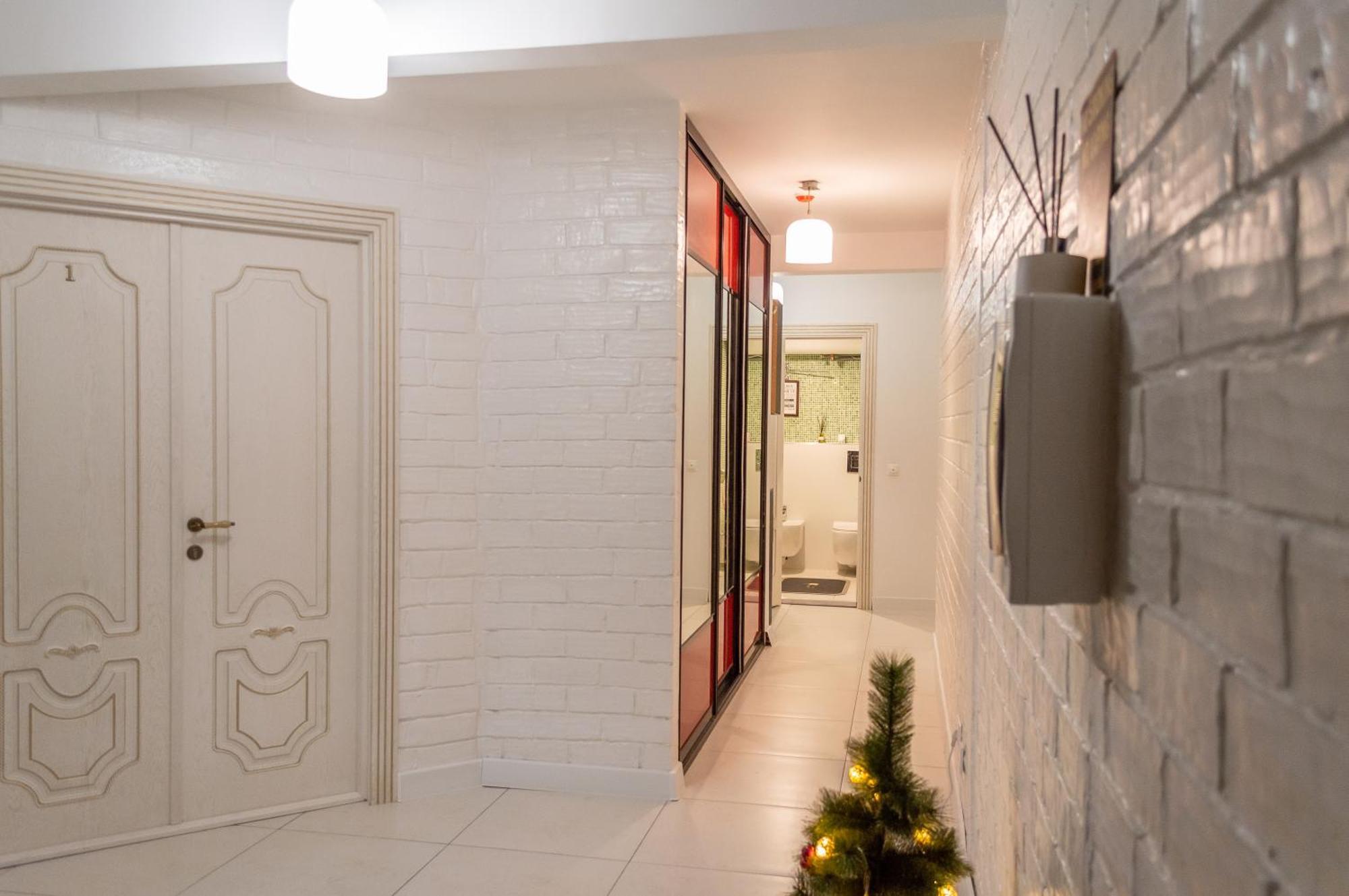 Комната С Двухместной Кроватью В Квартире С Общим Душем И Кухней, Double Room In A Guest Apartment, Camera La Cheie In Apartament Cu Dus Si Bucatarie Comuna Chisinau Luaran gambar